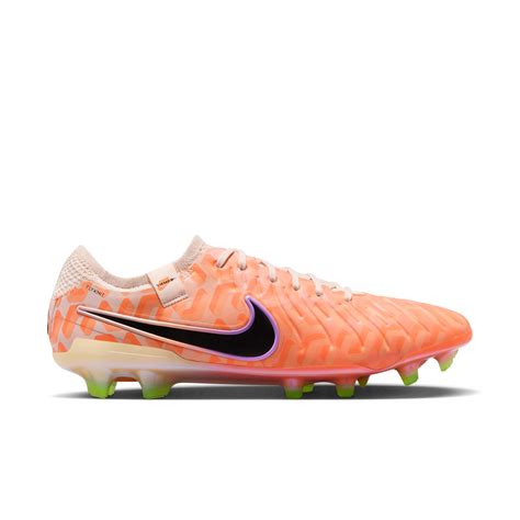 Tiempo Legend voetbalschoenen. Nike NL